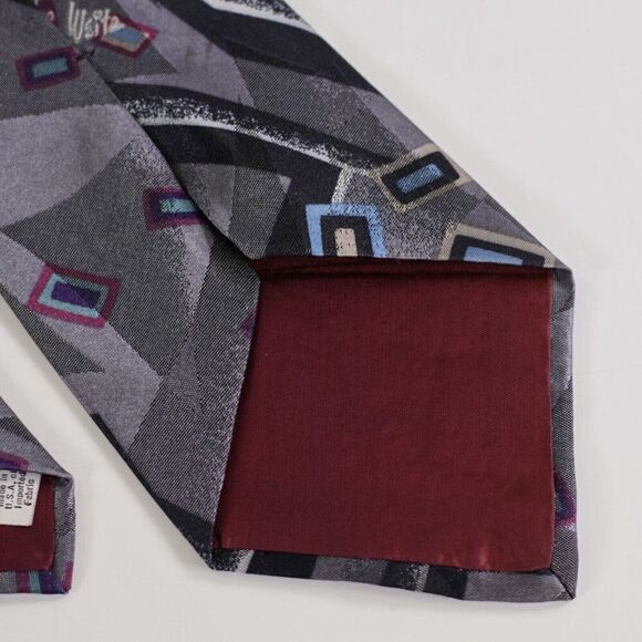 John Weitz Abstract Woven Gray Short Wide Polyester Tie - Picture 5 of 6